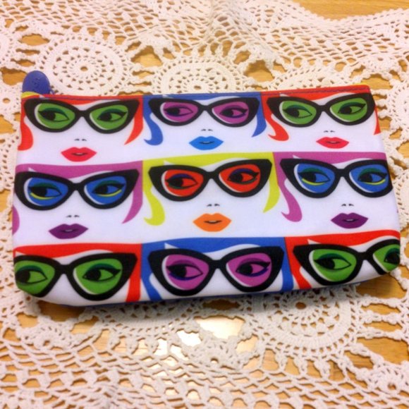 Collectible ipsy makeup bag, sunglasses motif - Picture 1 of 4